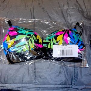 Pink wear everywhere wireless bra